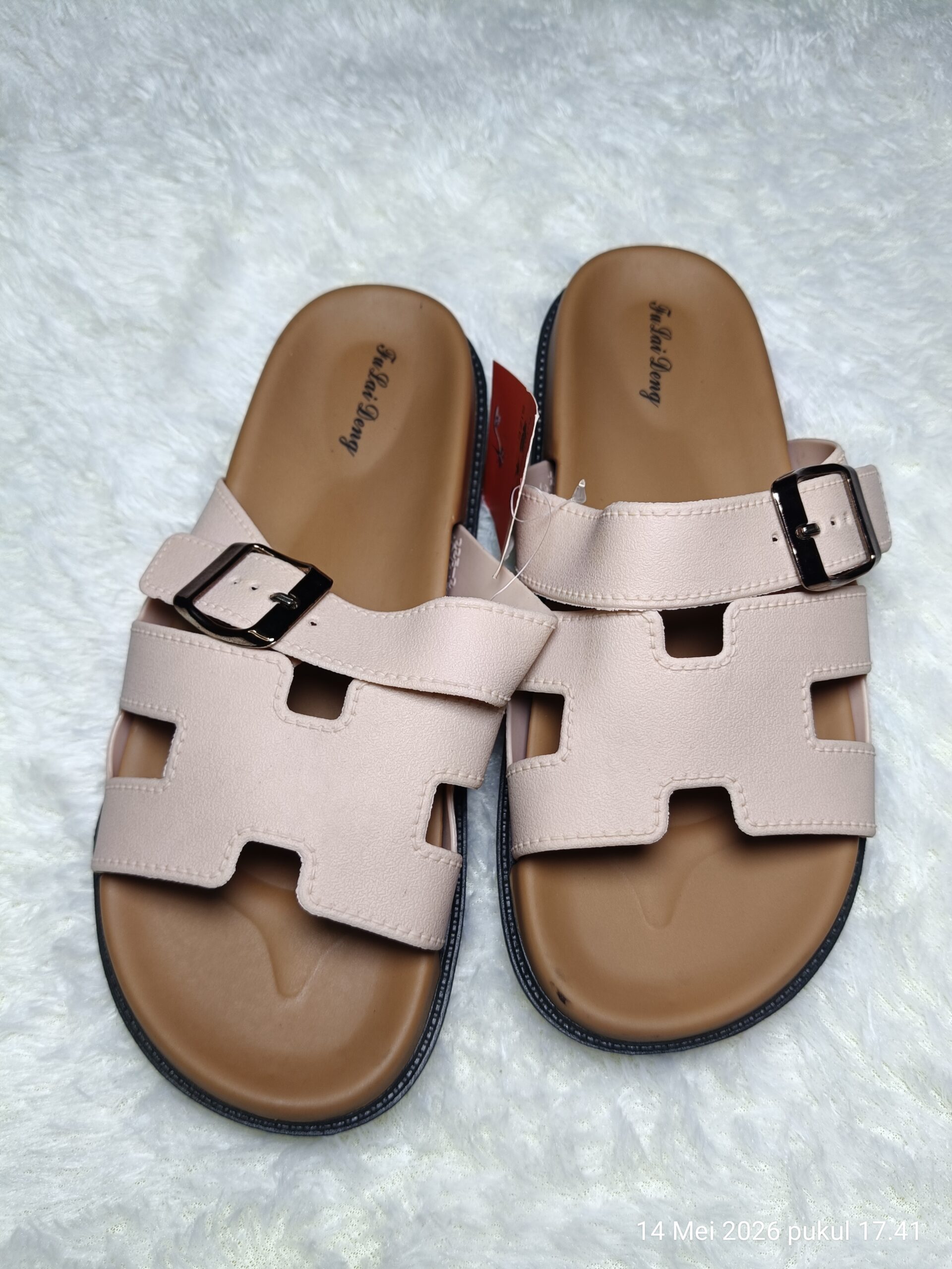 Sandal Wanita Elegan - Jelly Premium & Anti Slip - Gambar 5