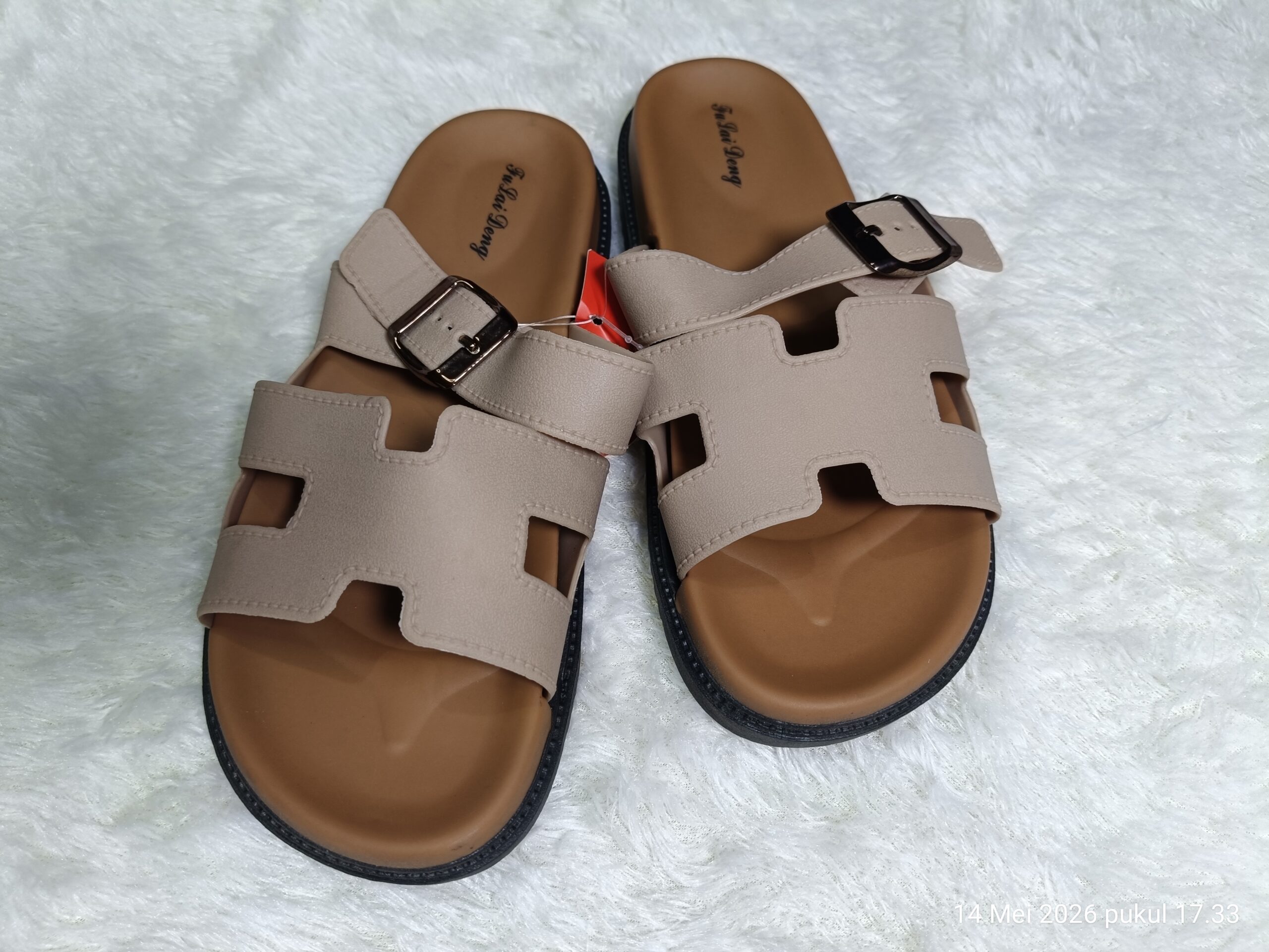 Sandal Wanita Elegan - Jelly Premium & Anti Slip - Gambar 4