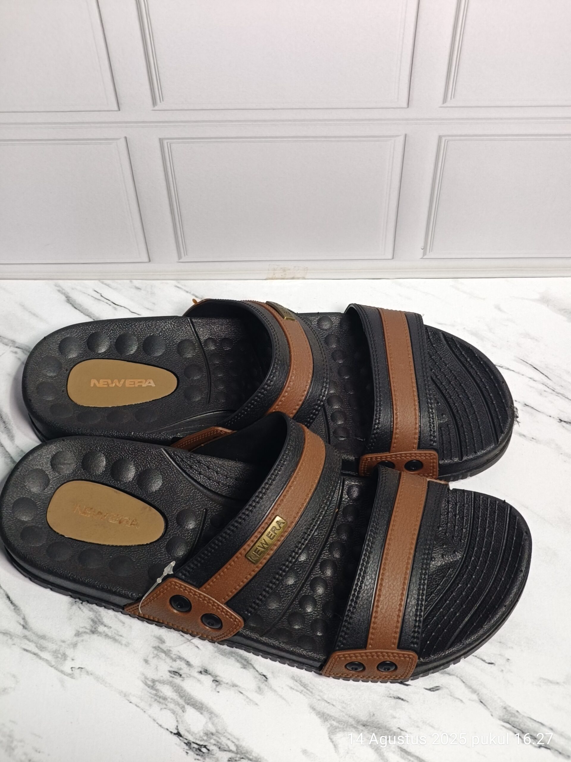 Sandal Pria Nyaman Harian - Gambar 2